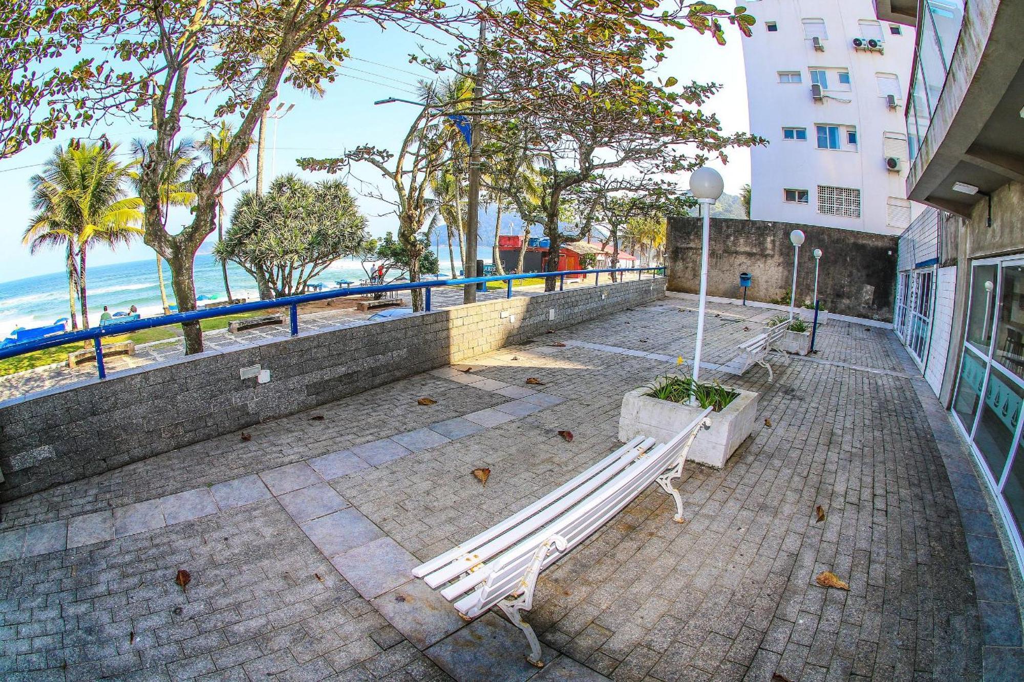 25C - Pe Na Areia Da Praia Do Tombo + Roupas De Cama + Vivo Fibra Guarujá Exterior foto